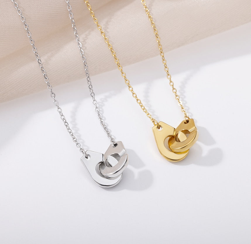 Collier Ras de Cou Menotté