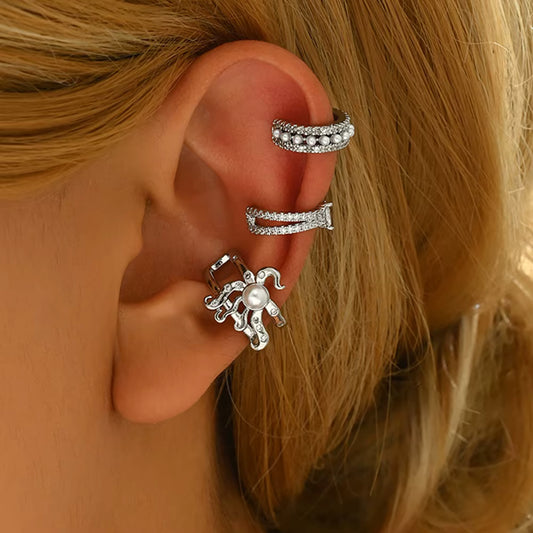 Earcuff - Perla argentée portée