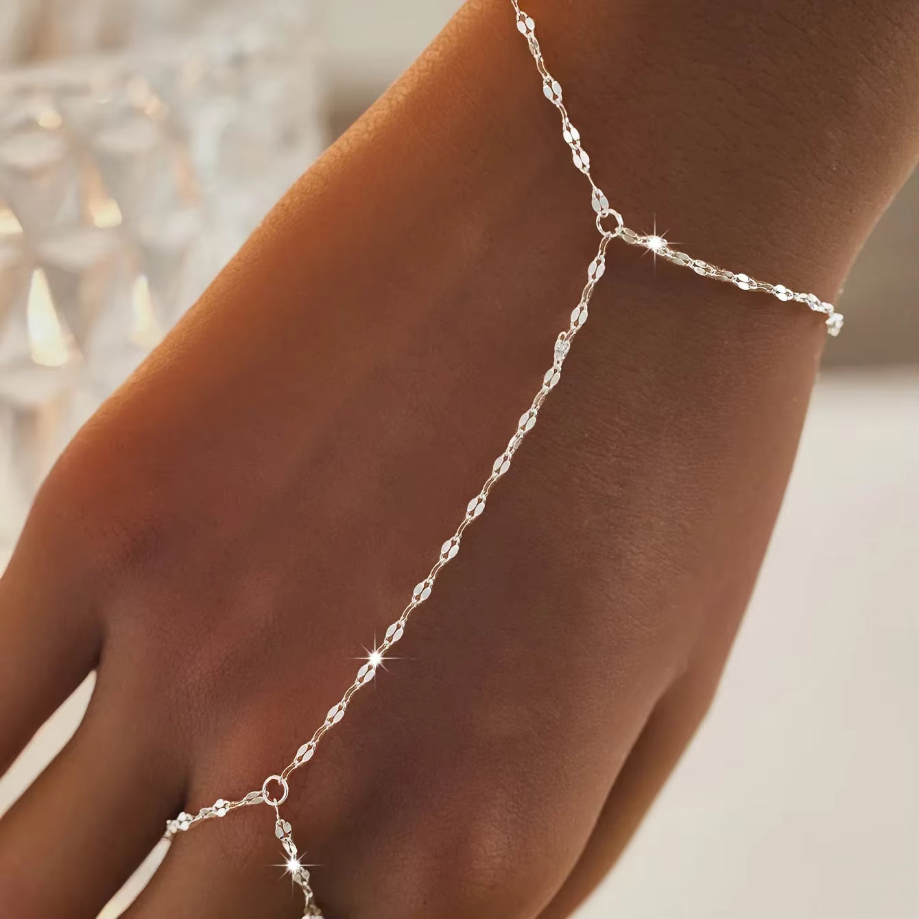Bracelet de Main Délicat - Bijou Argenté